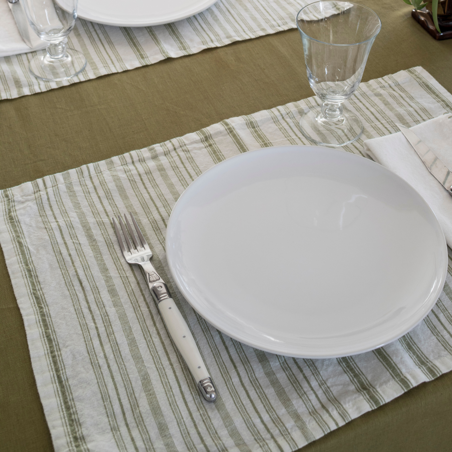 Stripe Placemat in Olive